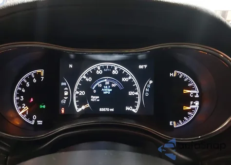 2019 Jeep Grand Cherokee Overland 4X4 z USA, uszkodzony, nr VIN 1C4RJFCG0KC579217